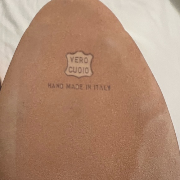 Monolo Blahnik copper heels. Size 41.5. - Picture 7 of 8